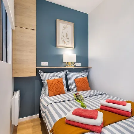 Guestrust - Champeret Porte Maillot - Ternes